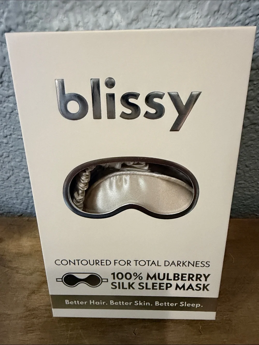 Blissy Mulberry Silk Sleep Mask in Champagne NEW